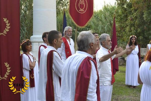 http://www.ysee.gr/images/11223905_10153148541449562_2354276587161646713_n-web.jpg