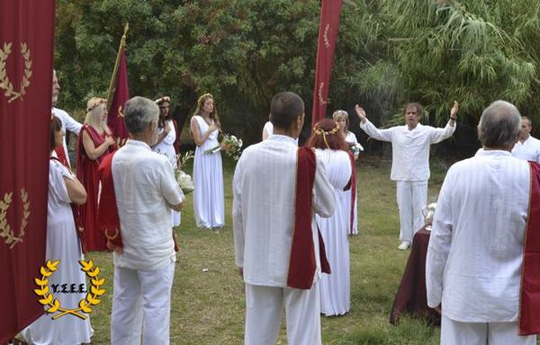 http://www.ysee.gr/images/11987092_10153148539729562_1800091662073250464_n-web.jpg