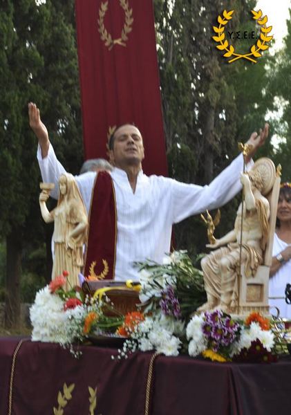 http://www.ysee.gr/images/12063849_10153148541734562_1509852730135918984_n-web.jpg