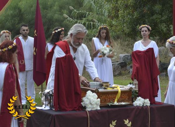 http://www.ysee.gr/images/12027745_10153148538514562_8032264750393136209_n-web.jpg