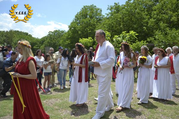 http://www.ysee.gr/images/1743684_10152954180319562_912546276461346350_n.jpg