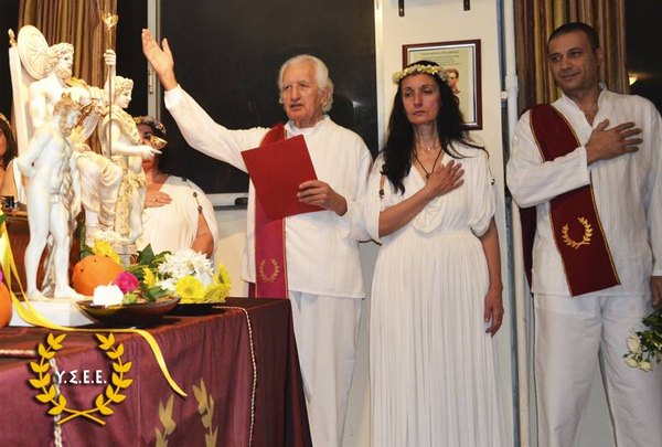 http://www.ysee.gr/images/10313209_10153280006269562_2510664247847202176_n-web.jpg