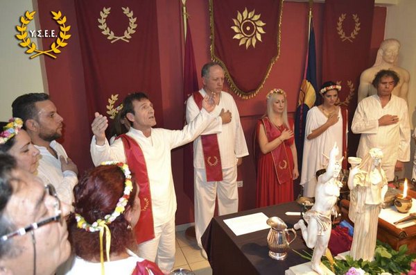http://www.ysee.gr/images/12376061_10153280007084562_147834838060148957_n-web.jpg