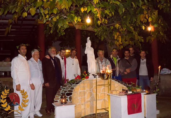 http://www.ysee.gr/images/10463916_1057350760952269_7597737988179078821_n-web.jpg