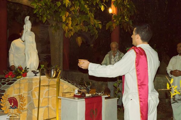 http://www.ysee.gr/images/12359916_1057344490952896_478854323343697434_n-web.jpg