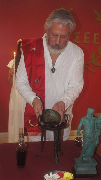 http://www.ysee.gr/images/1917009_10153280958879562_2651178275658379952_n-web.jpg